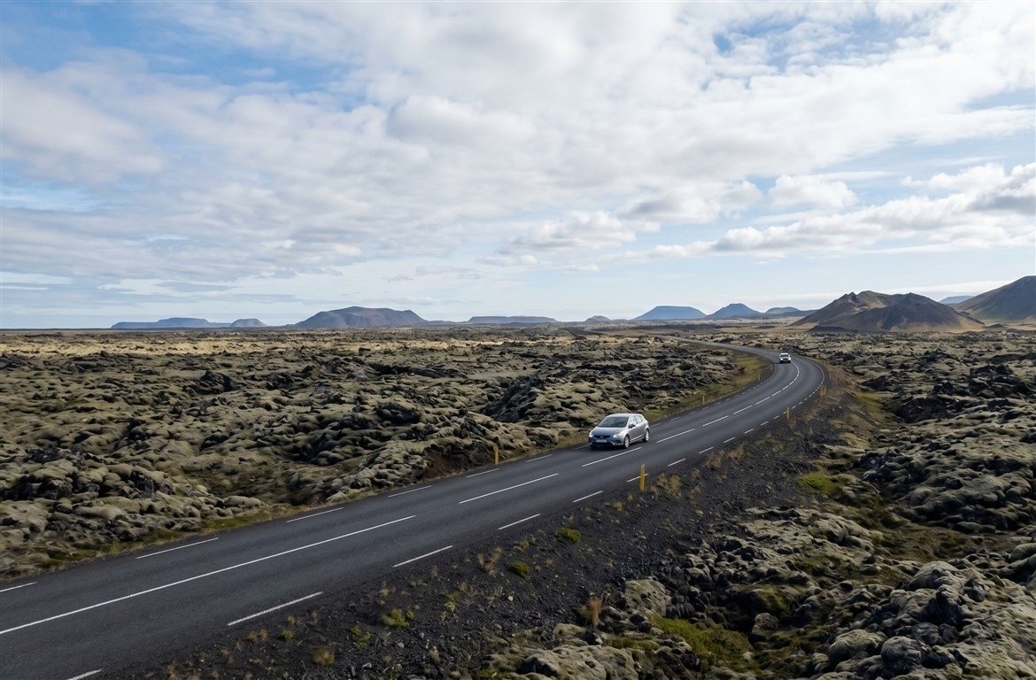 How Far Is Blue Lagoon from Reykjavik?